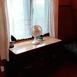 Klimatyczny Z Lodka Nad Jeziorem Tatil Evi